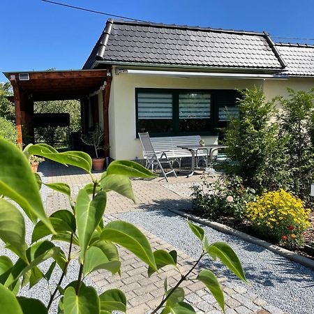 Ferienhaus Amare Mit Fasssauna, Eigener Terrasse & Kamin Bautzen Exterior photo