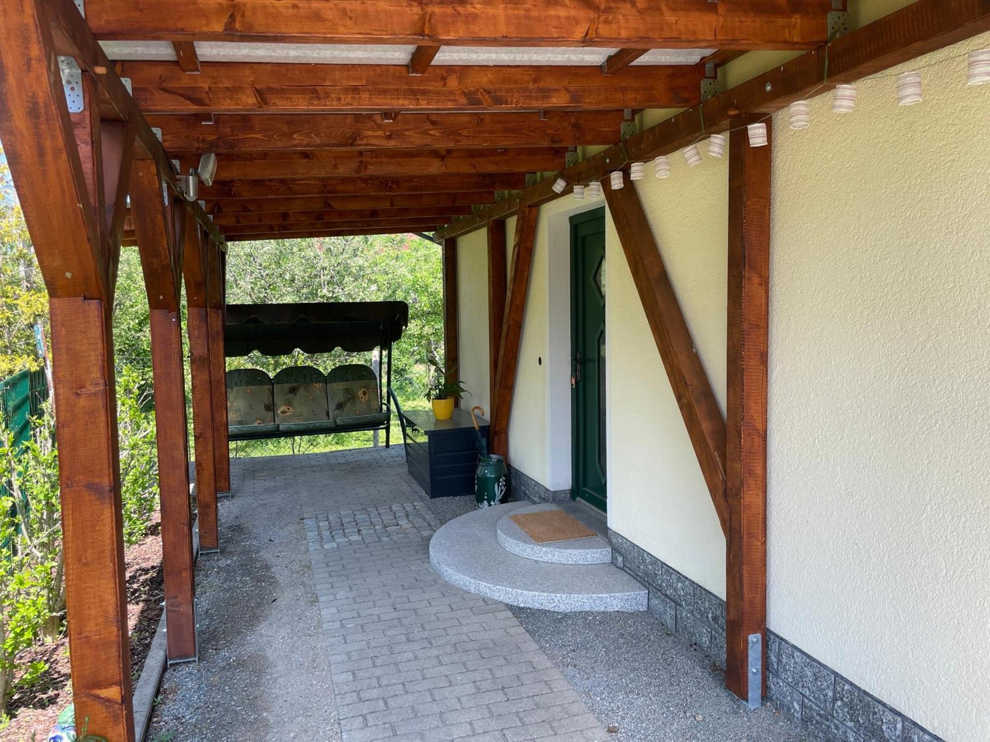 Ferienhaus Amare Mit Fasssauna, Eigener Terrasse & Kamin Bautzen Exterior photo