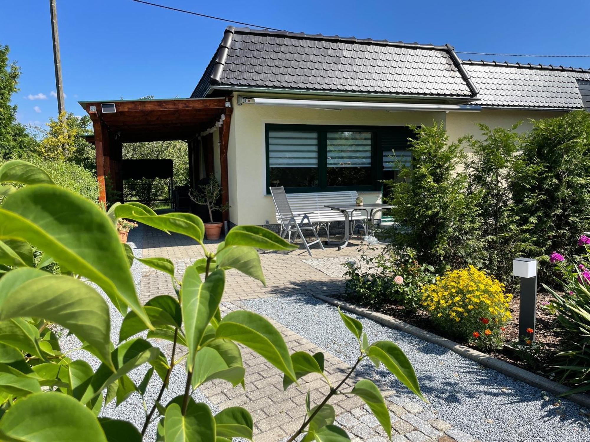 Ferienhaus Amare Mit Fasssauna, Eigener Terrasse & Kamin Bautzen Exterior photo
